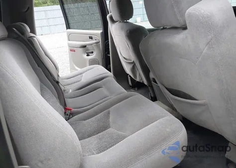 2005 Chevrolet Suburban 1500 Ls z USA, uszkodzony, nr VIN 1GNFK16Z75J175855